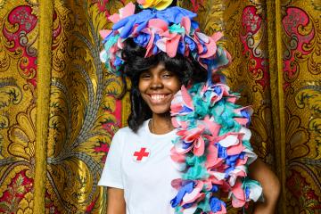 [POSITIVONS] L’exposition « Coiffé/Décoiffé » des enfants de l’hôpital Margency à Versailles