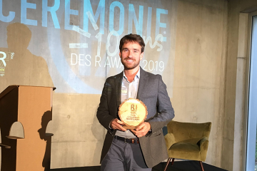 Rémi-Pierre Lapprend, chef de projet RSE chez Maisons du Monde, lors de la remise des trophées des R-Awards