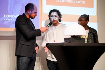 ViensVoirMonTaf lance son application mobile pour les stagiaires de 3e issus de REP+. Crédit photo : Grégory Brandel – Fondation groupe EDF