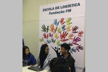 Une école logistique certifiée par l’Université Fédérale au profit de jeunes défavorisés de Sao Paulo 