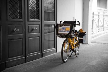 La Poste s’engage face à la crise sanitaire. Crédit photo : iStock