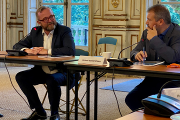 Christophe Itier et Jérôme Schatzman, lors de la remise du rapport « Financer l’innovation sociale » le 24 juin. Crédit : Ministère de la Transition Ecologique et Solidaire.
