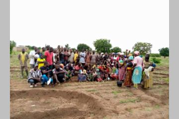 2 groupements du village de Dasse, accompagnés par l'APAD Sanguié