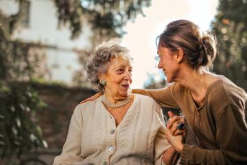 Giving Tuesday : BNP Paribas se mobilise pour aider les personnes isolées