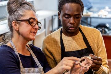 Favoriser l’insertion professionnelle des réfugiés aux côtés de nos partenaires en France