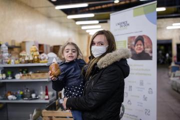 Près d’un million de produits infantiles distribués à 400 associations grâce à l'Agence du Don en Nature