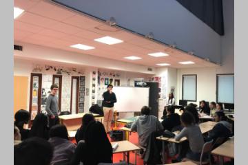 Des débats invitent les collégiens et les lycéens à prendre la parole sur des sujets d’actualité - © Prométhée Éducation