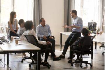 « Innover pour accéder à l'emploi » : Elisabeth Borne et Olivia Grégoire annoncent les 4 lauréats des contrats à impact