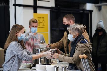 Séminaires solidaires : quand team building rime avec engagement !