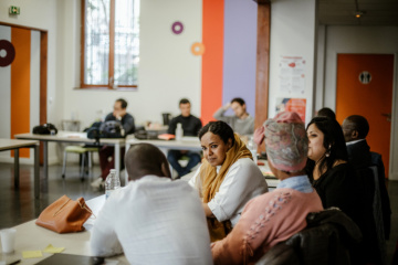 L’accompagnement des entrepreneurs réfugiés : deux incubateurs The Human Safety Net (fondation Generali) x La Ruche