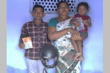 Dhanushree, orpheline de père depuis la pandémie et soutenue par notre partenaire en Inde