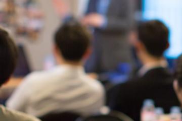 Association : comment vendre un bien immobilier ?