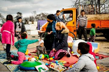 The Human Safety Net pour les familles : construire un avenir meilleur pour les enfants