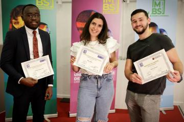 Stanley, lauréat d’une bourse internationale d’excellence ; Rosy, lauréate d’une bourse internationale d’excellence et Damien, lauréat d’une bourse du mérite Société Générale - Crédit photo : Montpellier Business School