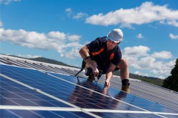 Les métiers en lien avec l'environnement vont se développer. Crédit : iStock.