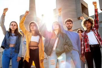 Les jeunes, les leaders de l'engagement et la mobilisation ? - Crédit photo : iStock