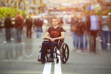 Qu'en est-il de l'accessibilité des lieux culturels aux personnes handicapées ?