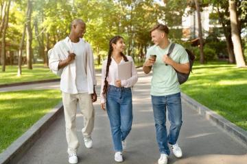 L'emploi des nouveaux diplômés bat des records. Crédit : iStock