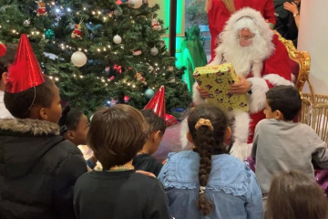 Opération "Noël pour Tous" au Crédit Agricole avec Dons Solidaires