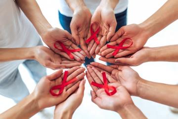 Journée mondiale du sida : comment lutter contre la sérophobie en entreprise ?