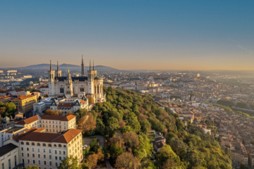 Cumulant les compétences d’une communauté d’agglomérations et du département, la métropole du Grand Lyon mène une politique forte en faveur d’une justice alimentaire forte. Crédit photo : iStock. 