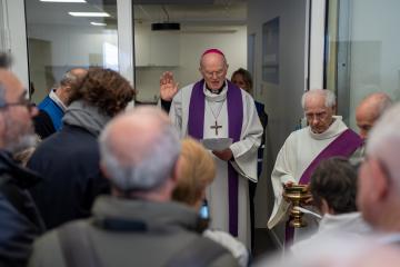 Aide aux plus fragiles : Inauguration d'un centre "Deux en un" à Bordeaux