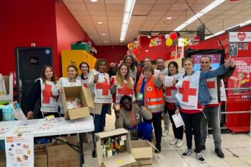 Les nouveaux collaborateurs de Generali se mobilisent pour une collecte solidaire. Crédit photo : DR.