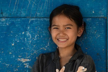 Nampherng est une jeune fille laotienne parrainée : Crédit photo : DR.