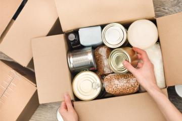 Les demandes adressées au Secours catholique porte à 51 % sur l'alimentation. Crédits : iStock.