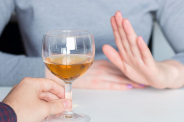 « Dry January », « défi de janvier », « janvier sobre »… Pourquoi le mois sans alcool divise-t-il autant les associations ?