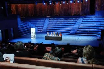 Au musée du Quai Branly, l'art défendu comme un bulle d’air dans l’accompagnement social