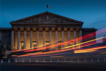 L'Assemblée nationale a définitivement adopté le texte le 8 avril. Crédit : Dontwannastop, iStock.