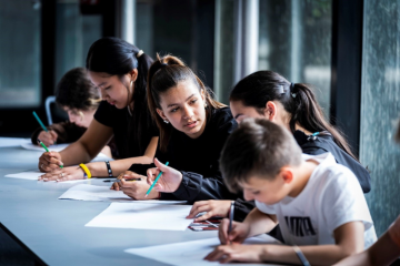 « 100% Ado » : Une journée pour célébrer la créativité et l'engagement des jeunes