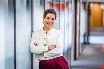 Elise Ginioux : « Nous sommes convaincus que l’inclusion économique est un levier clé pour l’intégration et qu’elle amène de la création de valeur pour tous »