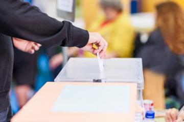 Les associations, rempart contre l'abstention et l’extrême droite ? Entretien avec Julien Talpin, directeur de recherche