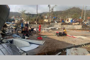 Cyclone Chido à Mayotte, la Fondation SUEZ apporte son soutien à CARE France pour intervenir au sein de la coordination humanitaire