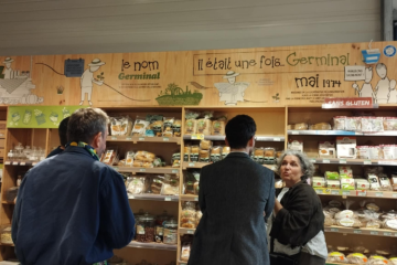 En Bourgogne, les acteurs de l’agriculture biologique défendent leur modèle devant Maxime Baduel 