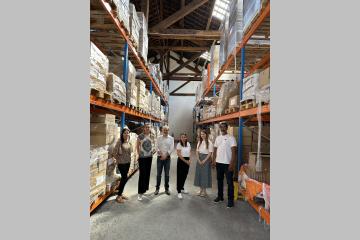 visite de l'Entrepôt du Samusocial avec l'équipe de la Fondation Carrefour