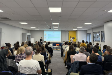 Quand l’entreprise rencontre le monde associatif : 10 ans de défis solidaires