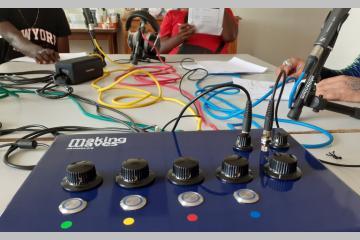 Guyane : quand la radio devient un levier contre l’illettrisme