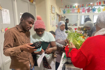 Marseille : l’épicerie Marhabane et Graine de Soleil s’unissent pour une aide alimentaire de qualité