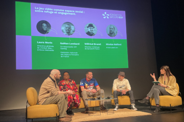 La table-ronde « Le jeu vidéo comme espace social » au festival « Moi et les autres » organisé par la Fondation groupe EDF. Crédit : Carenews 