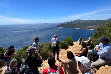 Au Parc national des Calanques, une nature ouverte à tous