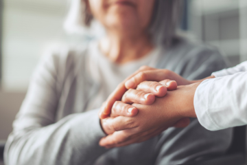 Santé et solidarité : des organisations alertent sur la crise du secteur social et médico-social