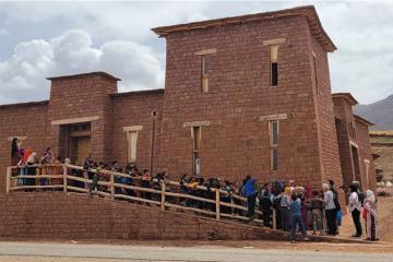 À Timenkar, une école bâtie par les familles du plateau