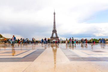 « Trop de touristes en France ? » : la stratégie touristique française sous un prisme social et environnemental 
