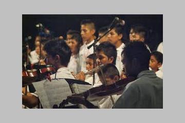 [REPORTAGE] La musique pour des enfants privés d'enfance