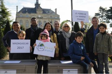 Livraison des fournitures scolaires pour Madagascar