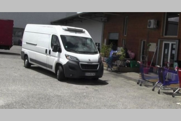 Une épicerie sociale itinérante pour lutter contre l’isolement en milieu rural 