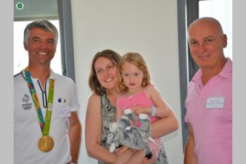 Un champion olympique aux côtés des enfants hospitalisés à Chartres